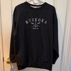 Muskoka Bala sweatshirt sz XL - nice heavy material - unisex